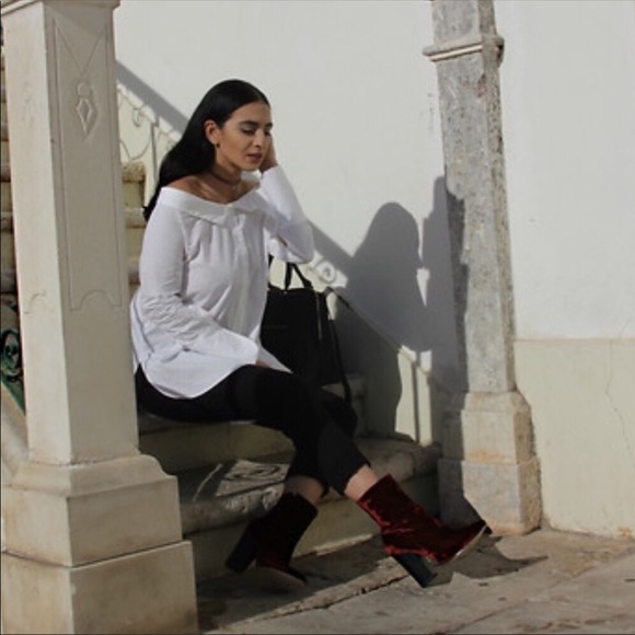 SOLD ✔️. - Picture 4 of 6